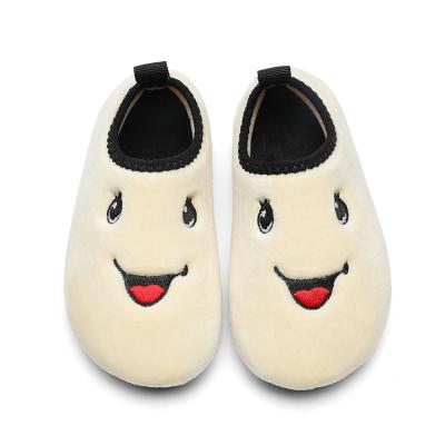 China Hot Selling Hot Sale Baby Cotton Shoes Children's Room Slide Slippers Fashion Children's Sports Shoes for sale