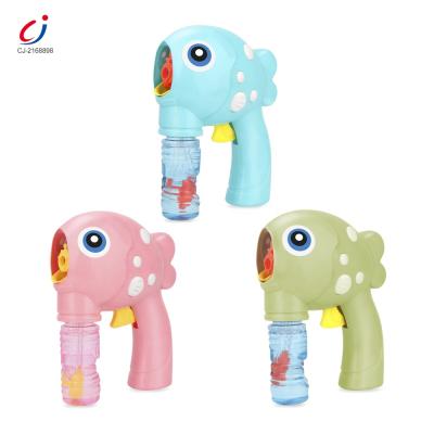 China Plastic Cheap Gift Children Summer Cartoon Fish Fan Maker Bubble Outdoor Electric Machine Gun for sale