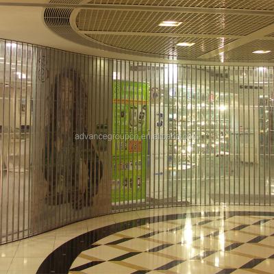 China Custom Trade Assurance Rolling Polycarbonate Sliding Shutter Door for sale