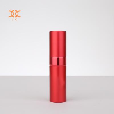 China Wholesale cosmetic luxury twist and spray for traveling 8ml 10ml refillable aluminum perfume bottle for sale