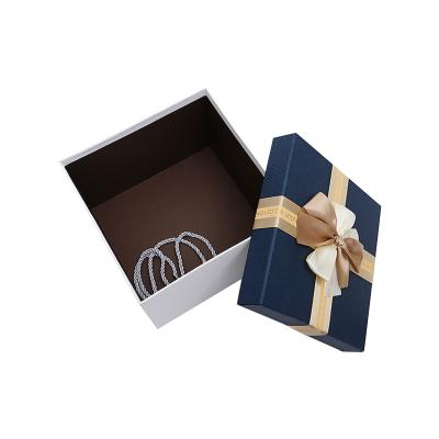 China Hot Sale Recyclable Gift Boxes With Magnetic Lid Gift Box Packaging With High Quality Paper Box for sale