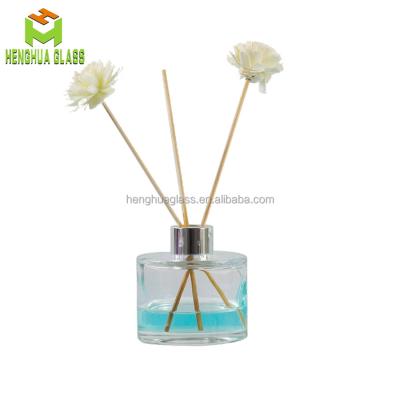 China 50ml 100ml 140ml 200ml Tubular Round Aromatherapy Glass Bottle Diffuser Bottle Wholesale for sale