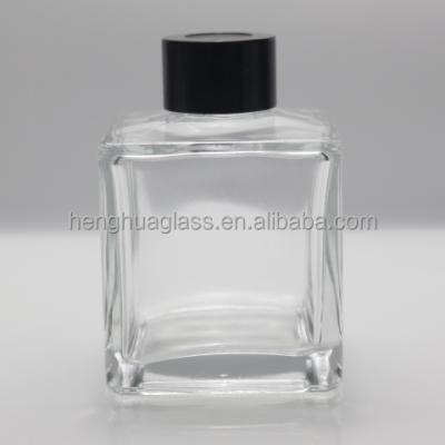 China Flint Glass Aromatherapy Bottle Clear Reed Diffuser Square Reed Diffuser 150ml 5oz Glass Perfume Bottle for sale