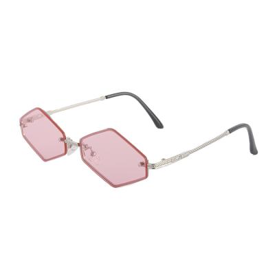 China Fashion Sunglasses Top Selling Guaranteed Quality Unique Rhombus Sunglasses With Metal Frame And AC Lens For Women for sale