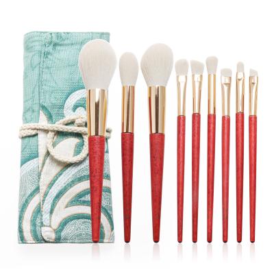 China Customized Professional Red Wooden 9pcs Handle Rose Gold Olive Cosmetic Makeup Brush Set 30x29x30cm for sale