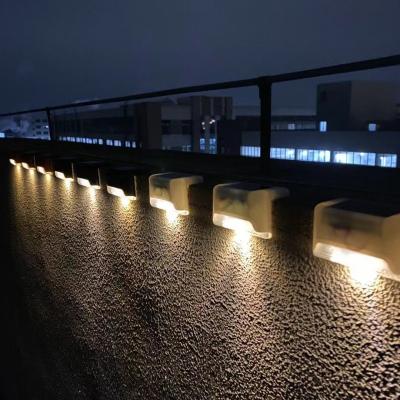 China Outdoor Waterproof IP65 Waterproff Led Solar Deck Lights Path Stairs Step Fence Lamps Wall Lamp Landscape Lights for sale