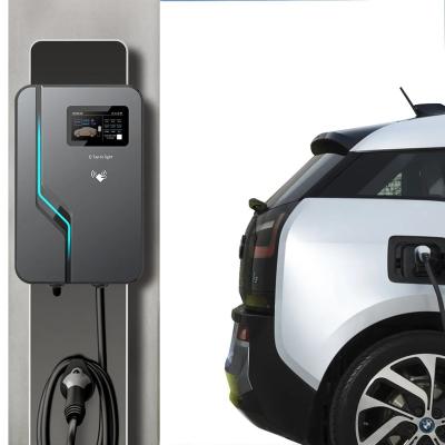 China Carregador rápido de veículos elétricos Wi-Fi de 50 kW com conectores CCS/CHAdeMO/tipo 2 à venda