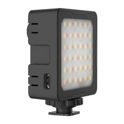 China 2000mAh 2800K- 8500K Mini LED Photography Video Light Camera Video FLASHOOT Photographic Lighting with 1/4 Cold Shoe Mount and LCD Display for sale