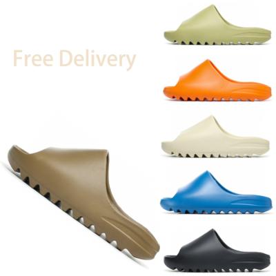 China CUSHIONING Original New Trend Yezy Hole Flip Flop Sandals Leisure Motion Men Summer Shoes Low Price Slippers Low Price for sale