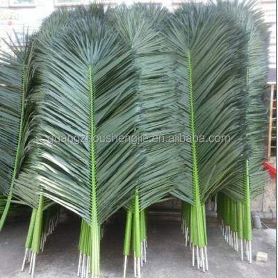 China Cheapest Price Plastic Date Palm Leaves Chinese Plastic For Landscape Decoration for sale