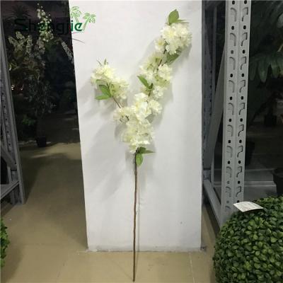 China Home Decor Symbolize Wealth Artificial Cherry Blossom Flower for sale