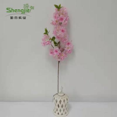 China Eco-Friendly Artificial Cherry Blossom Flower for Wedding Decoration for sale