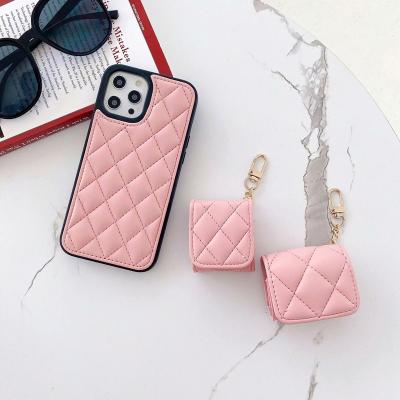 China Phone Case and Headphone Bag Shockproof Luxury Leather Suit for iphone13 xr 12 11promax designer phone bag and for Airpod pro cover for sale