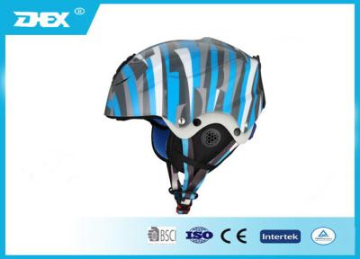 China Casco de alta densidad del deporte de la nieve del EPS, casco blanco azul rojo de la snowboard para los niños en venta