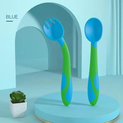 China New Product Silicone Child Training BPA Free Baby Tableware Baby Spoon and Fork Feeding Set for sale