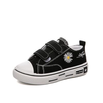 China Lightweight Lightweight Canvas Light Sneakers Shoes For Kids for sale