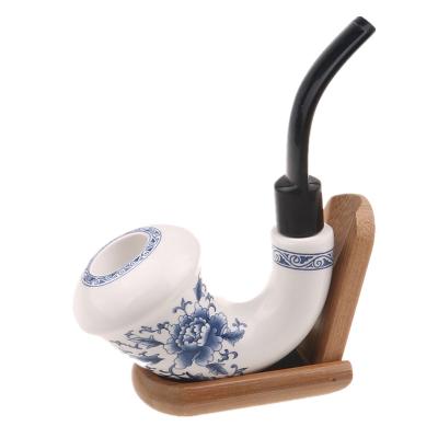 China Exquisite workmanship of ceramic smoking accessories fashionable graphic European and American tobacco pipe for sale