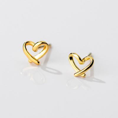 China Cute Hot Selling Classic Design 925 Sterling Silver Heart Love Stud Earrings S925 Girl Girl Women for sale