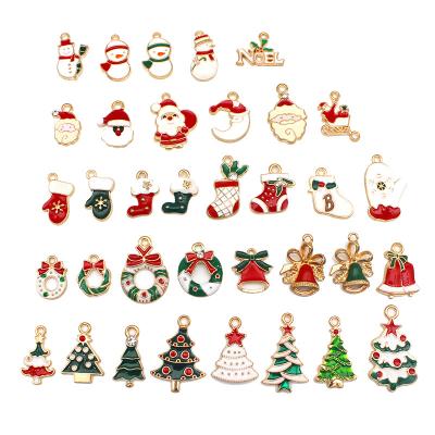 China Europe GV Wholesale DIY Metal Christmas Tree Bell Reideer Snowflake Gloves Shoes Braid Shape Pendant Charms Key Chain For DIY for sale