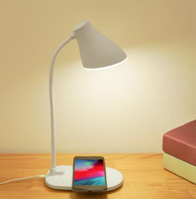 China New Contemporary Design Modern Kids Reading LED Desk Lamp with Wireless Charger in Study USB Rechargeable Table Lamp for sale