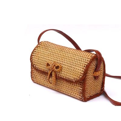 China Hot Selling Fashion Mini Leather Basket Shape Handmade Vintage Rattan Bucket Bag With Long Shoulder Strap for sale