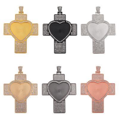 China Newest 30mm FASHIONABLE Heart Cross Necklace Glass Pendant Necklaces Pendants Blanks For Jewelry Memory Photo for sale