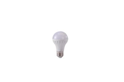 Китай 3W - электрические лампочки пятна шарика 420lm Dimmable СИД 7W E27 E14 энергосберегающие керамические продается