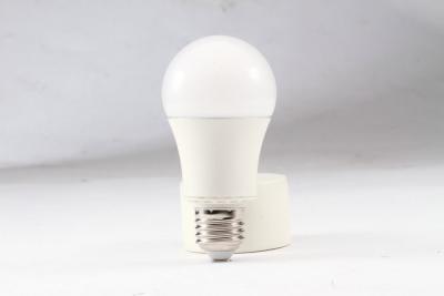 China Hogar de la bombilla de IP50 7W 420Lm Dimmable LED que enciende bulbos de SMD 5630 LED en venta