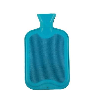 China From Safe Hot Water Bottle 2000ml Breathable Comfort Elastic Reusable Rubber Hot Water Bottle Wholesale And Durable for sale