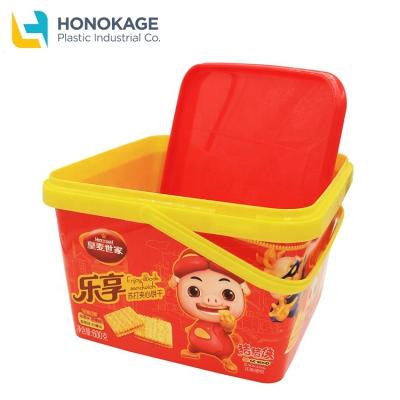 China Recyclable Wholesale Eco-Friendly Custom Logo Printing IML Square 600g Plastic Cookie Container Cookie Box Cookie Packaging Box for sale