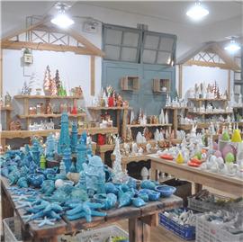 Verified China supplier - Fujian Dehua Hongyida Ceramic Crafts Co., Ltd.