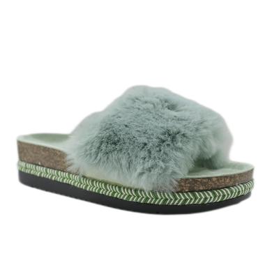 China Women's High Comfortable Hairy Indoor Room Sandal Women's Fashion Trend Trend Women's Soft Platform Slippers for sale