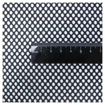 China Free Sample Shrink Resistant Breathable Warp Knitted 100% Polyester Tear-Resistant Low Net Mesh Fabric For Washing Bag for sale