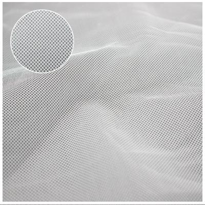 China 4.2Free Sample Tear-Resistant Soft High Quality 100% Polyester Rhombus Tulle Wedding Fabric For Bridal for sale