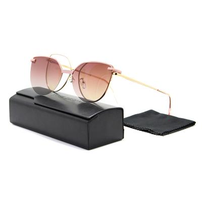 China Fashion Sunglasses Adults UV400 TAC Metal Polarized Unique Magnetic Anti-Blue Light Removable Clip On Big Sports Sunglasses for sale