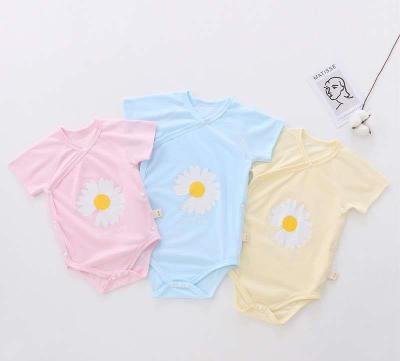 China Comfotable Wholesale Summer Newborn Baby Onesie Shorts Sleeves 100% Cotton Baby Rompers Pajamas for sale