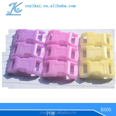 China Paracord bracelet.bag parts.pet necklace parts. Magic Buckle Buckle Quick Release Plastic Belt Buckle for sale