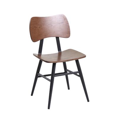 China Modern Special Design Iron Frame Plywood Seating New Commercial Cafe Dining Chair for sale