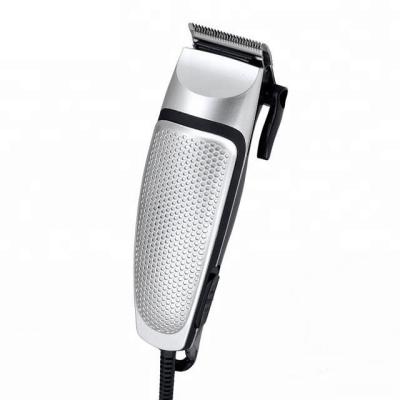 Chine Précision électrique de Clippers de cheveux d'hommes professionnels coupant des lames d'acier inoxydable à vendre