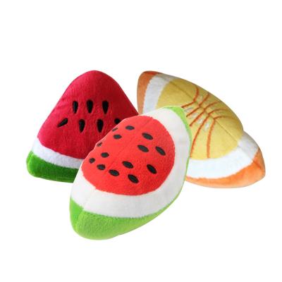 China Viable Wholesale Free Sample Anime Strawberry Heart Dog Plush Toys Viable Katzenspielzeug Juguetes Para Mascotas for sale