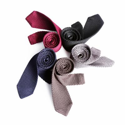 China Polyester Mens Polyester Hand Knitted Solid Skinny Ties for sale