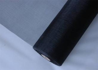 China 18x16 Mesh 90g Fiberglass Insect Screen Plain Weave for sale