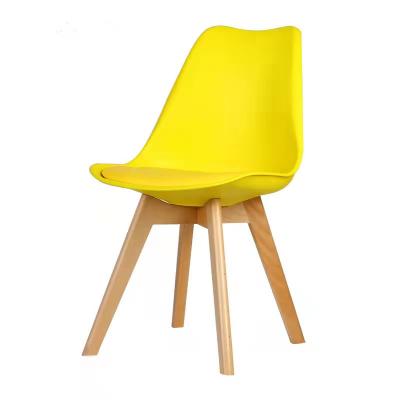 China MODERN Home Furniture Plastic Chair PU Cushion Wooden Legs Dining Chair Lounge Chair for sale