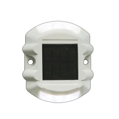 China Cat Eye Raised Pavement Solar Road Stud Traffic Flashing LED Garden Light Waterproof Driveway Solar Road Stud for sale