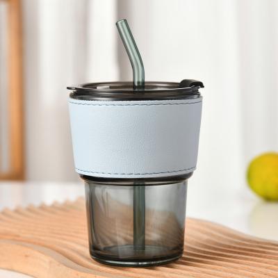 China High quality portable coffee mugs 400ml single glass water bottle with bamboo lid and straw for sale