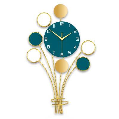 China Custom Antique Style Wall Clock 12 Inch Printed Face Battery Operate Metal Round Quartz Gift Antique Body Customized Style Decorative Time for sale