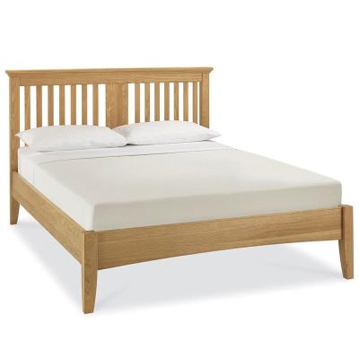 中国 Hotel Furniture Designer Modern Solid Wood Bed Frame Single King Queen Size Wooden Beds 販売のため