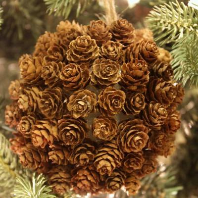 China Christmas Decoration Christmas Pine Cone Ball For Christmas Tree Decorative Hanging Ball for sale