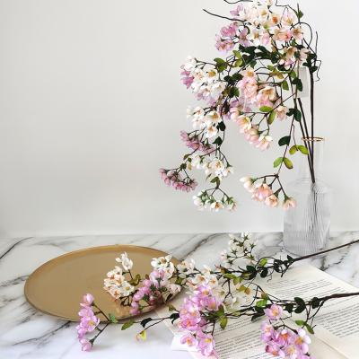 China 2021 green environmental protection spring wildflower plastic stem for home and wedding decoration flower for sale