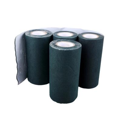 China 200g Non Slip Halfcut Artificial Lawn Strip Tape Self Adhesive With UV Resistance for sale